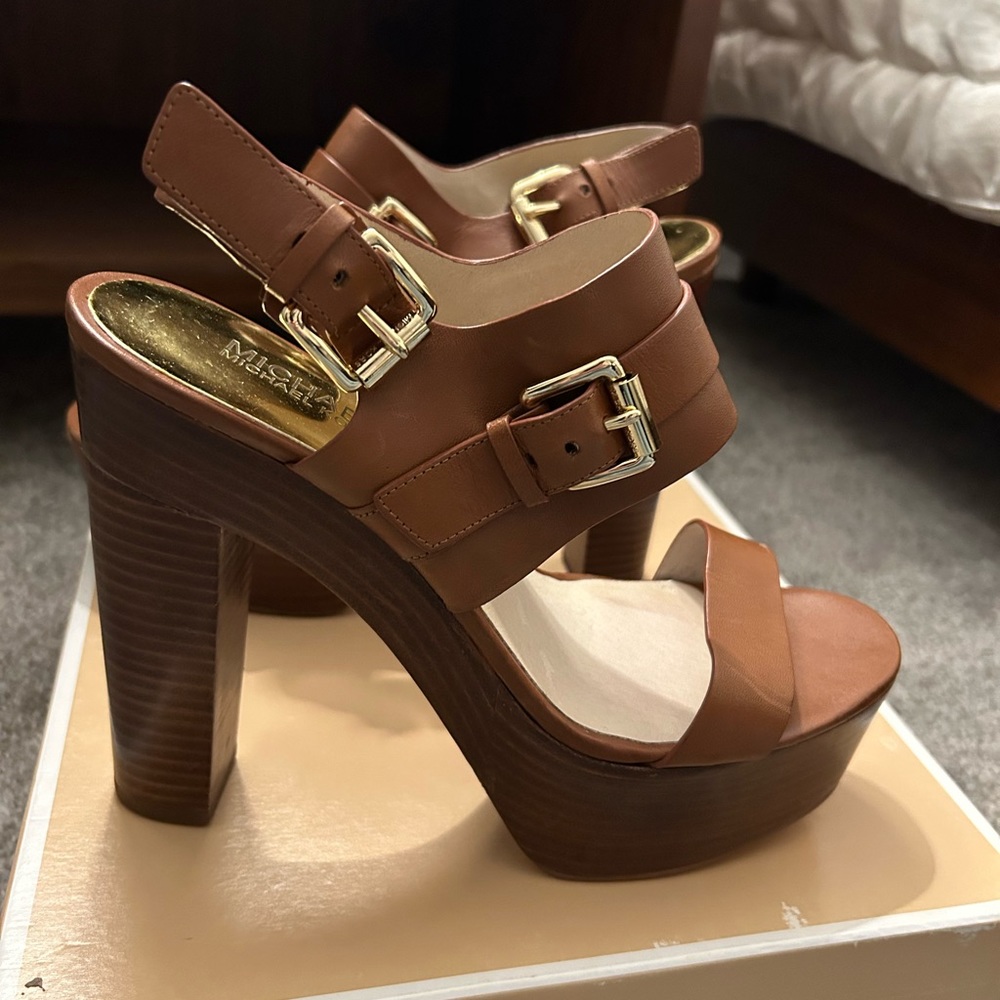 Micheal by Michael Kors Beatrice Sandal